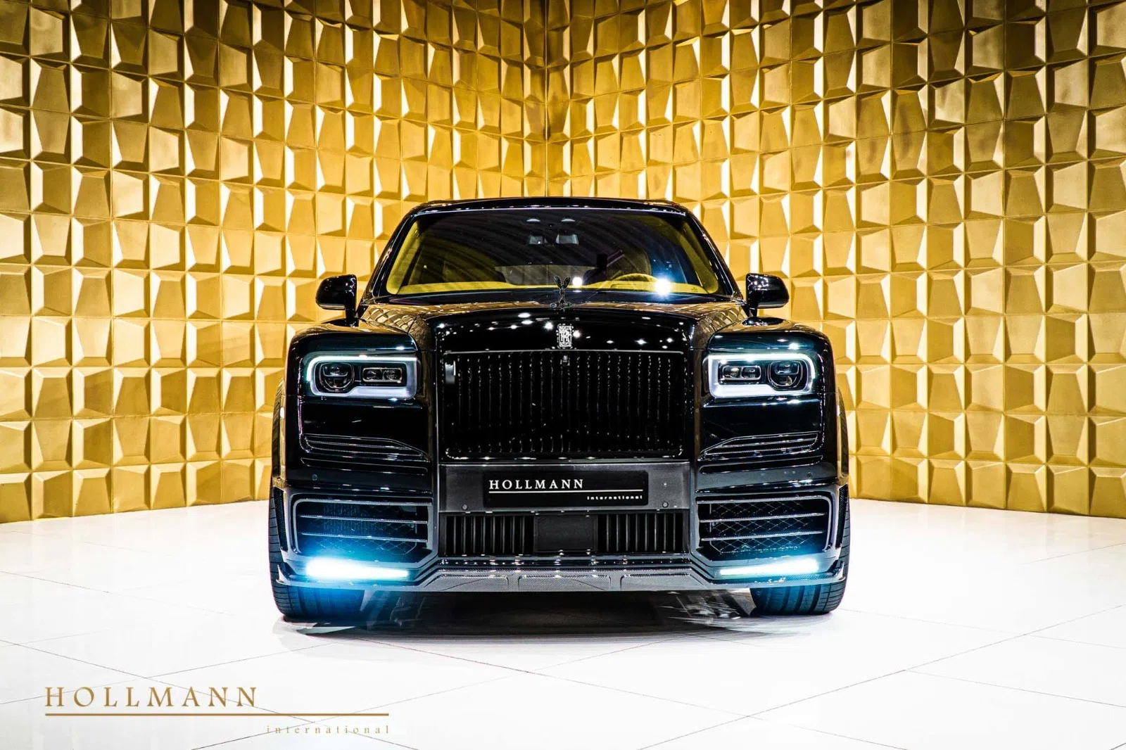 2020 Mansory Cullinan for sale, exterior, Black Diamond
