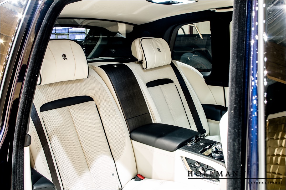 2020 Rolls-Royce Cullinan, 16/20