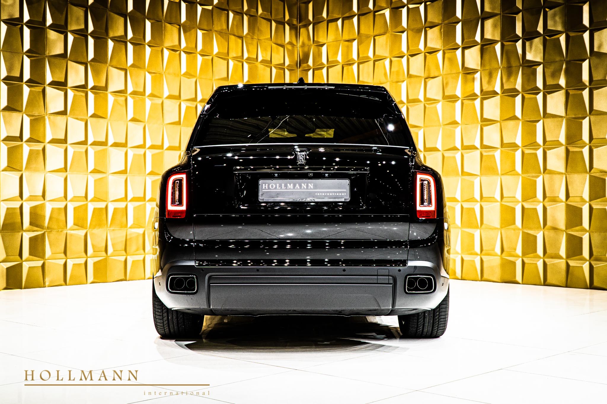 2020 Rolls-Royce Cullinan Black Badge, 5/20