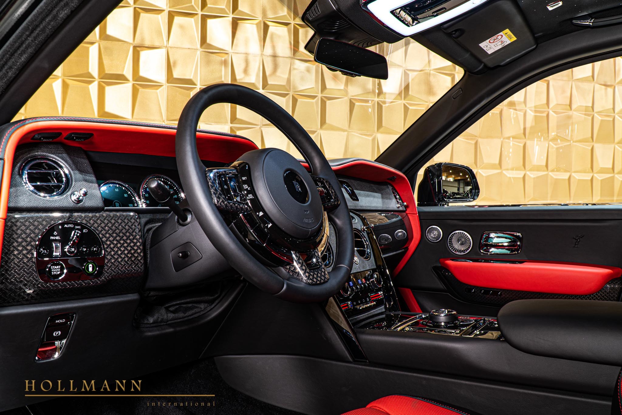 2020 Rolls-Royce Cullinan Black Badge, 10/20