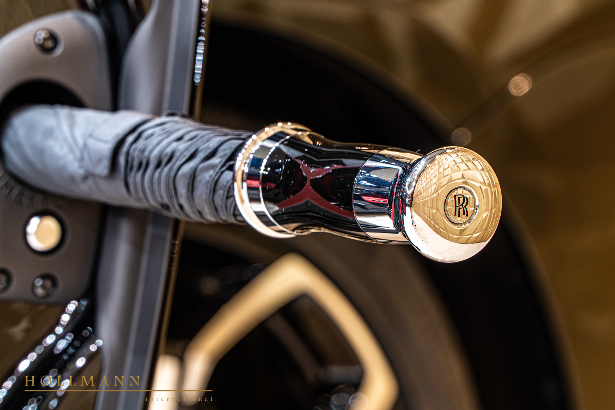 2020 Rolls-Royce Cullinan Black Badge, 17/20