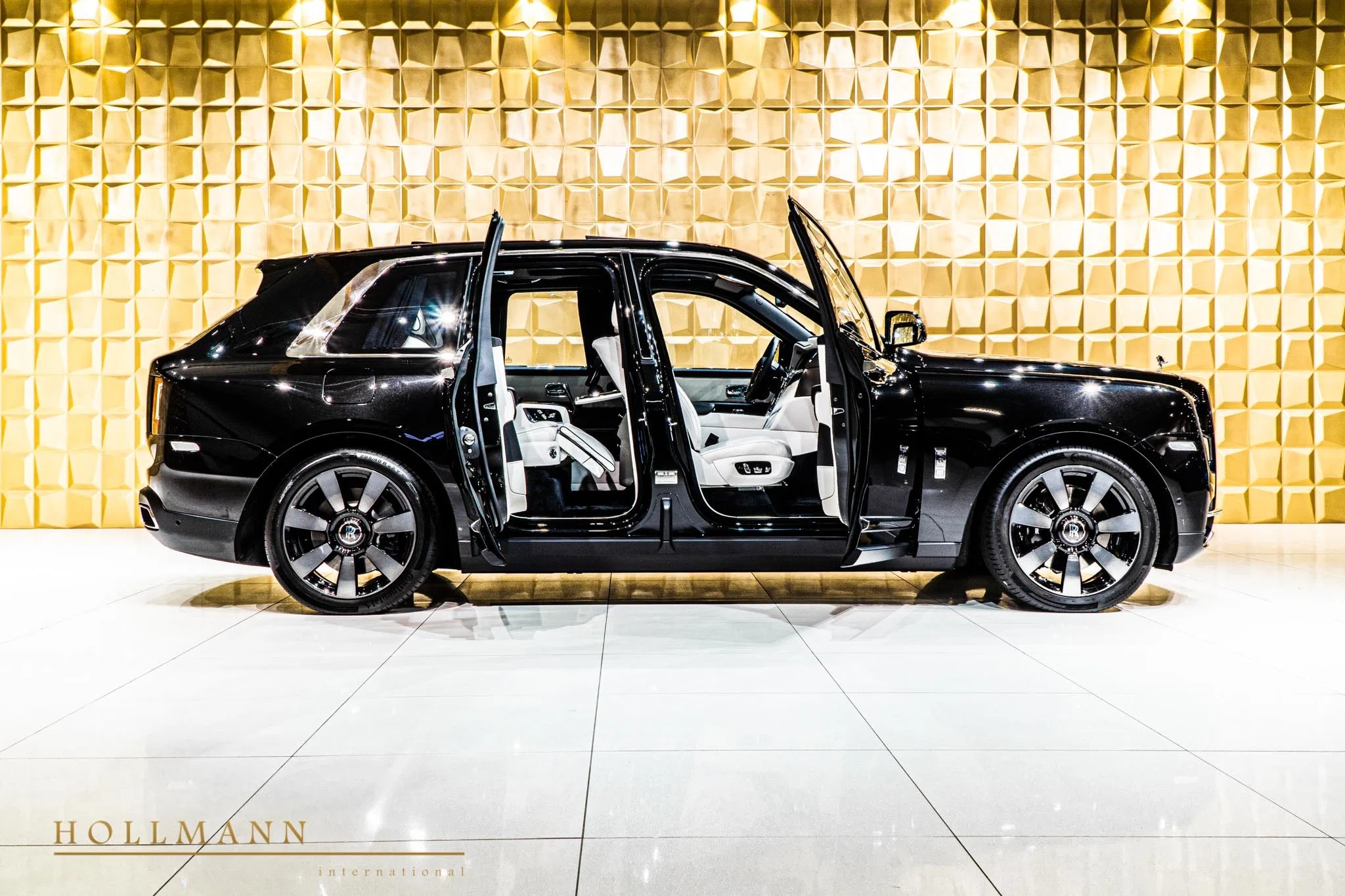 2020 Rolls-Royce Cullinan