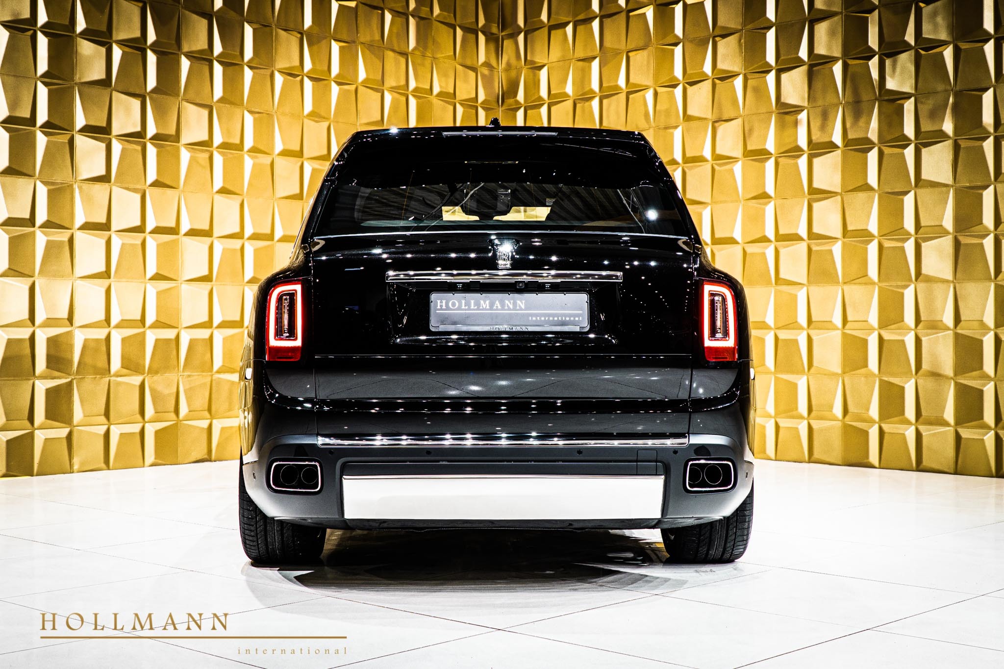 2020 Rolls-Royce Cullinan, 6/20