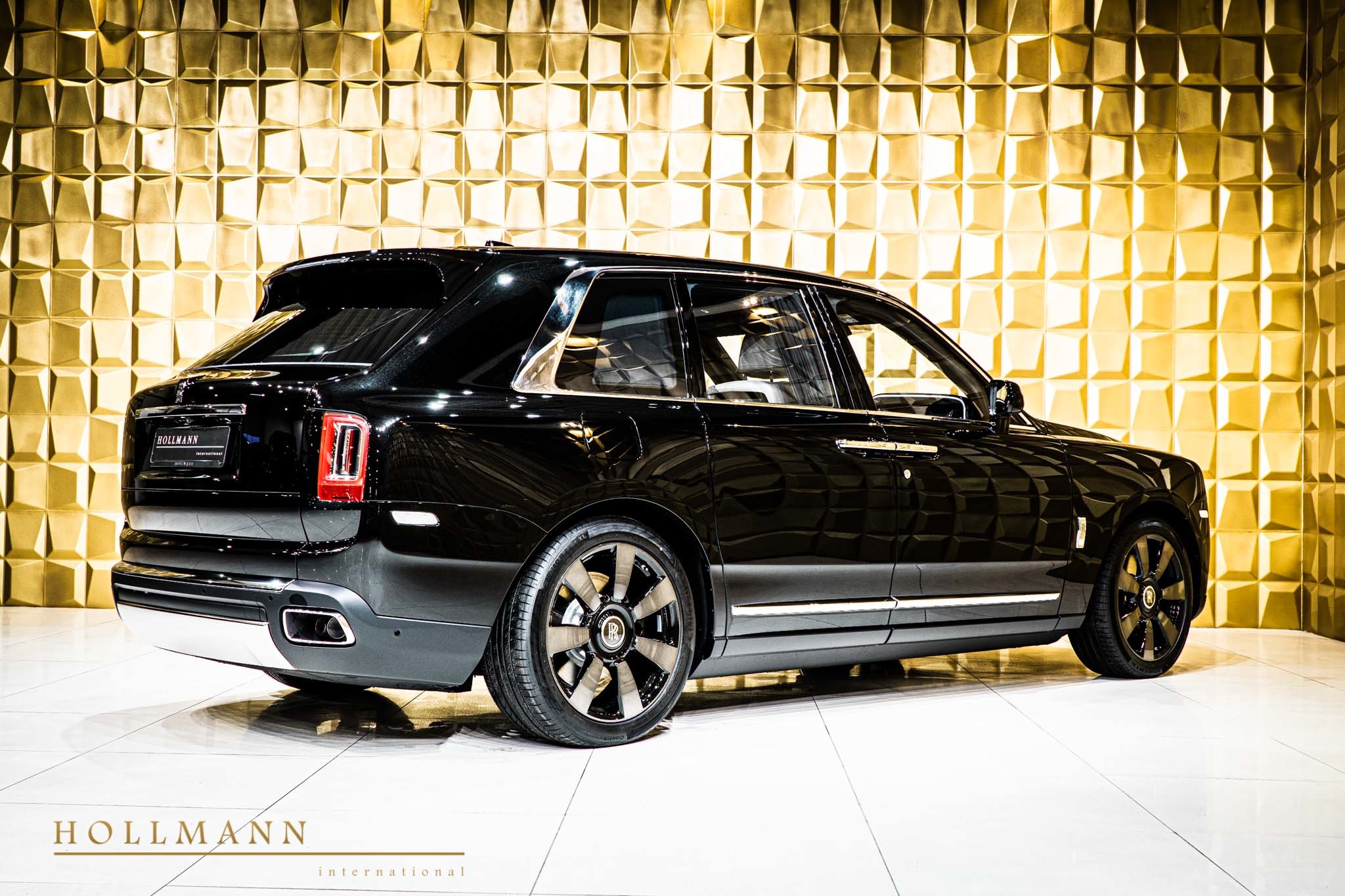 2020 Rolls-Royce Cullinan, 7/20