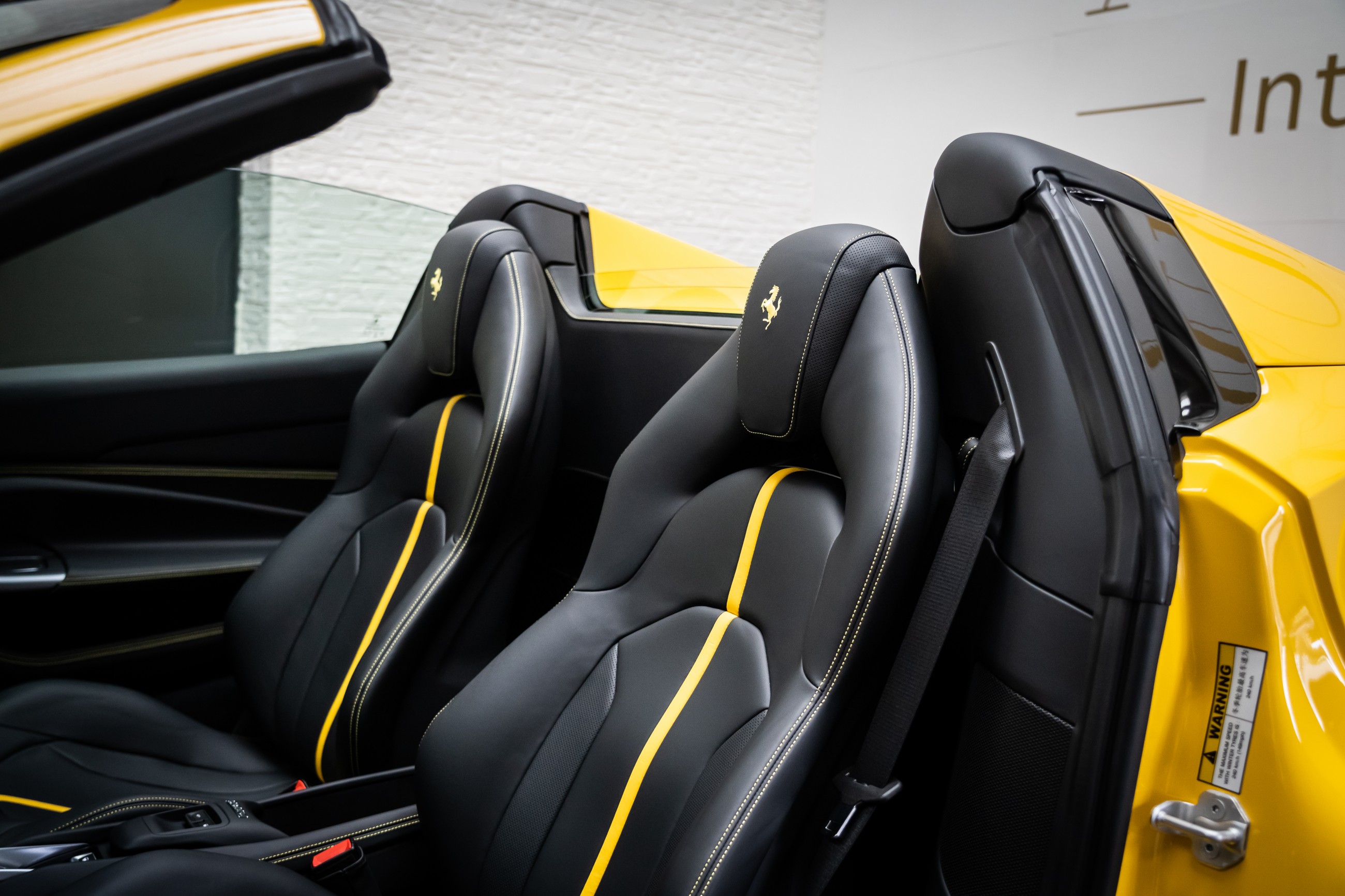 2020 Ferrari F8 SPIDER, 8/10