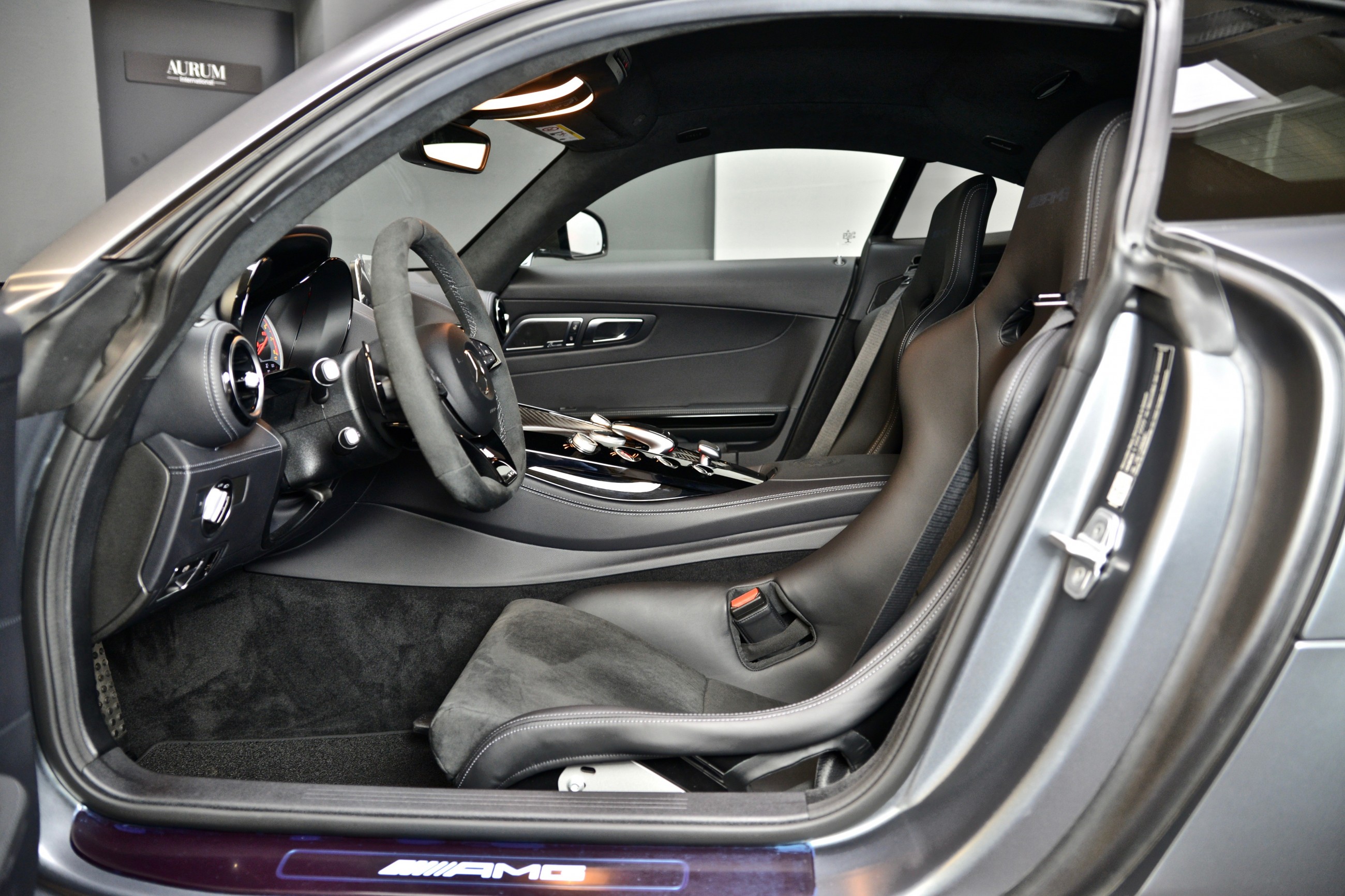 2020 Mercedes-Benz AMG GT R, 4/18