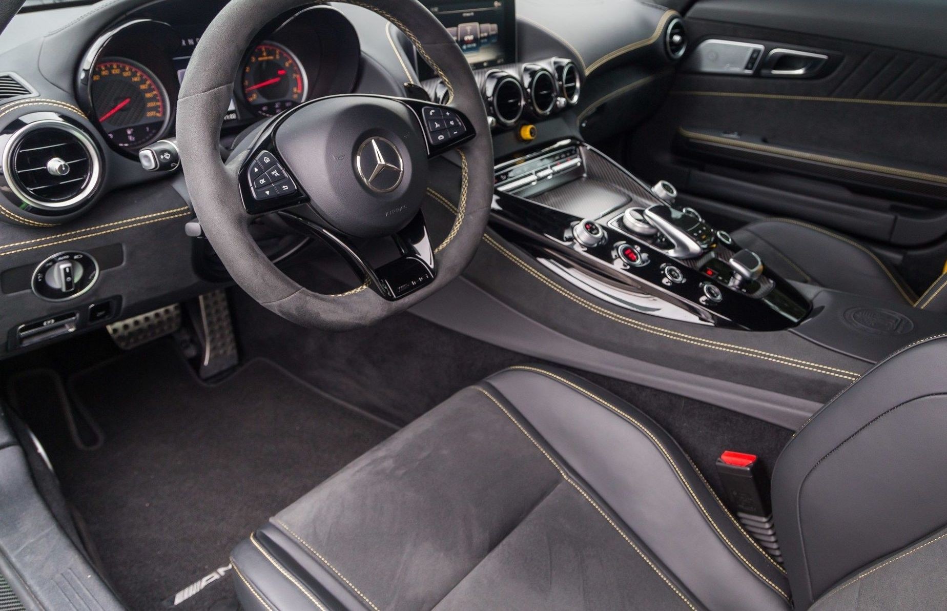 2020 Mercedes-Benz AMG GT R, 3/12