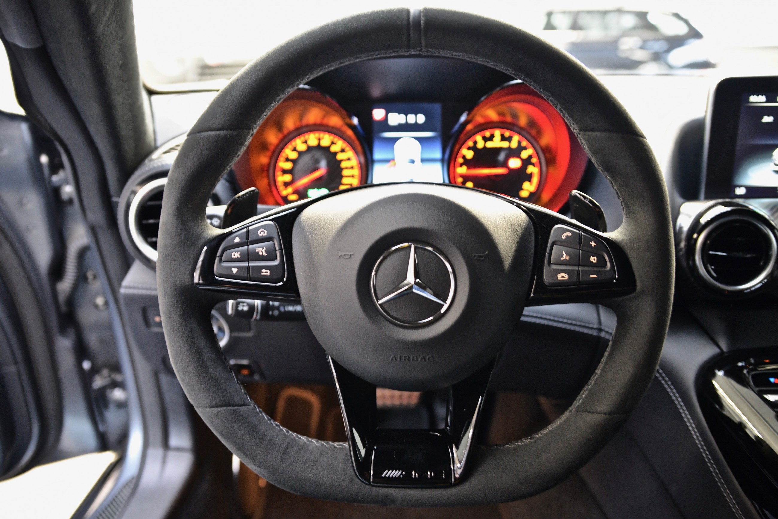 2020 Mercedes-Benz AMG GT R, 8/12