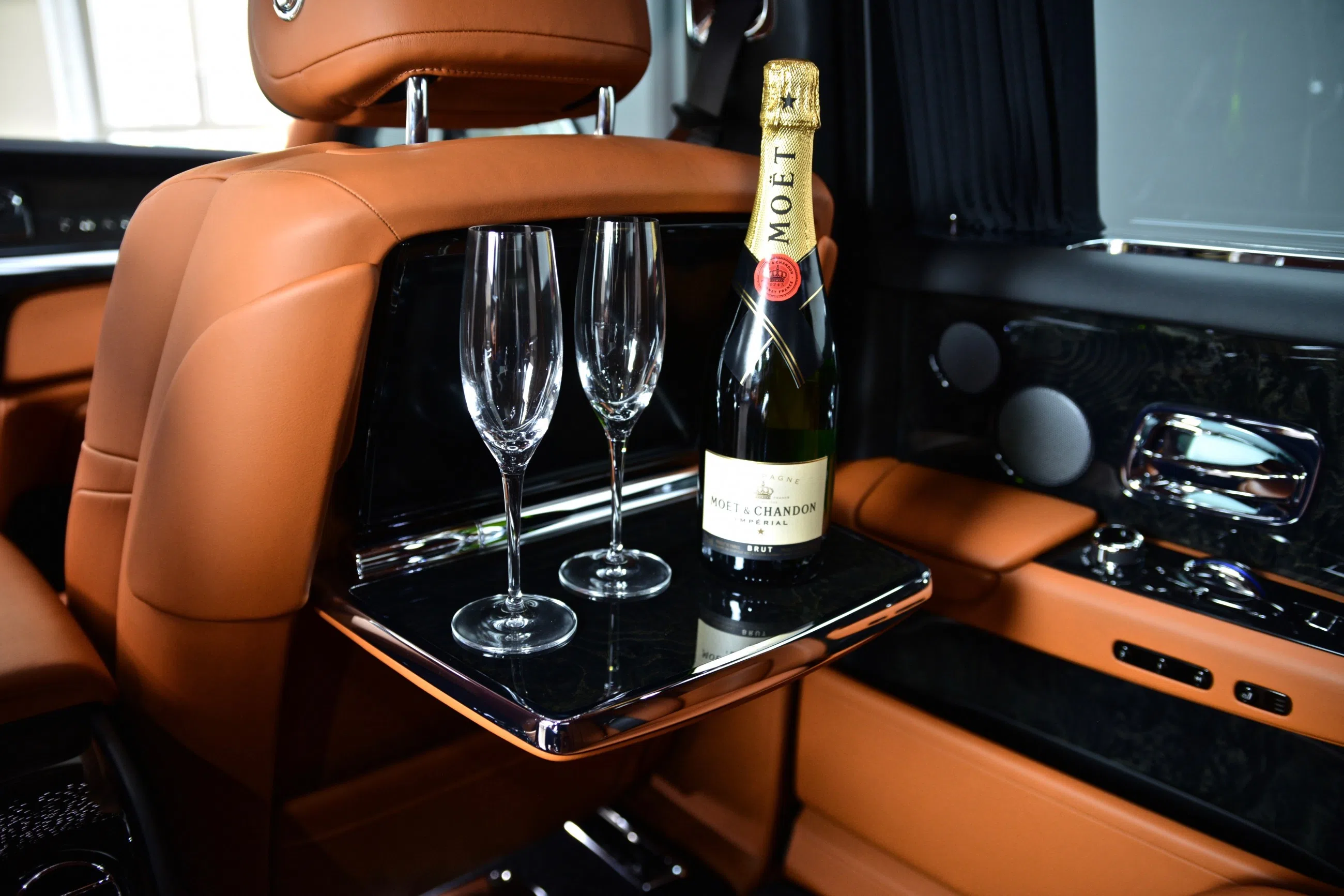 2020 Rolls Royce Phantom VIII interior, seats