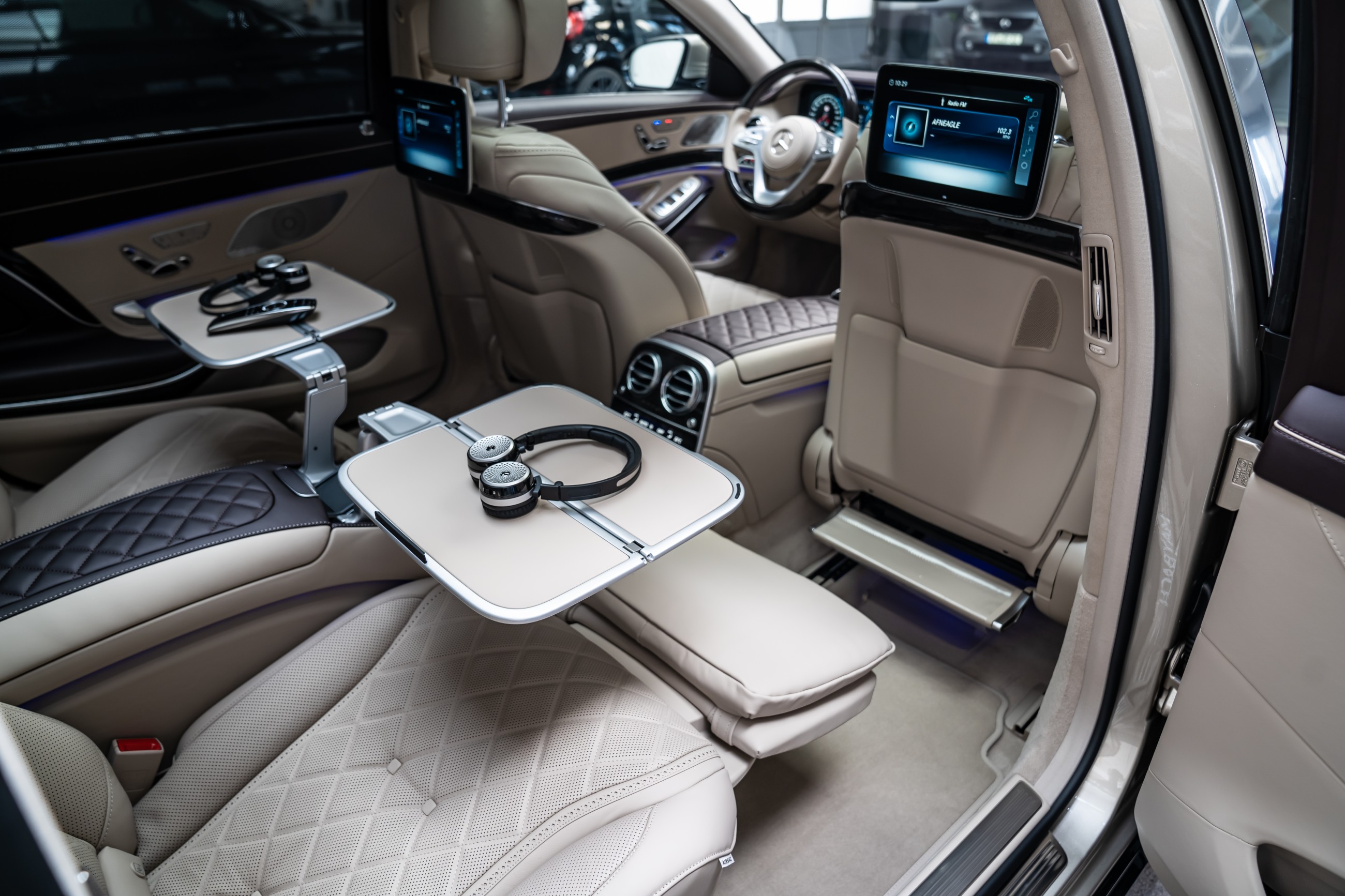 2020 Mercedes-Maybach S 560 4Matic, 13/19