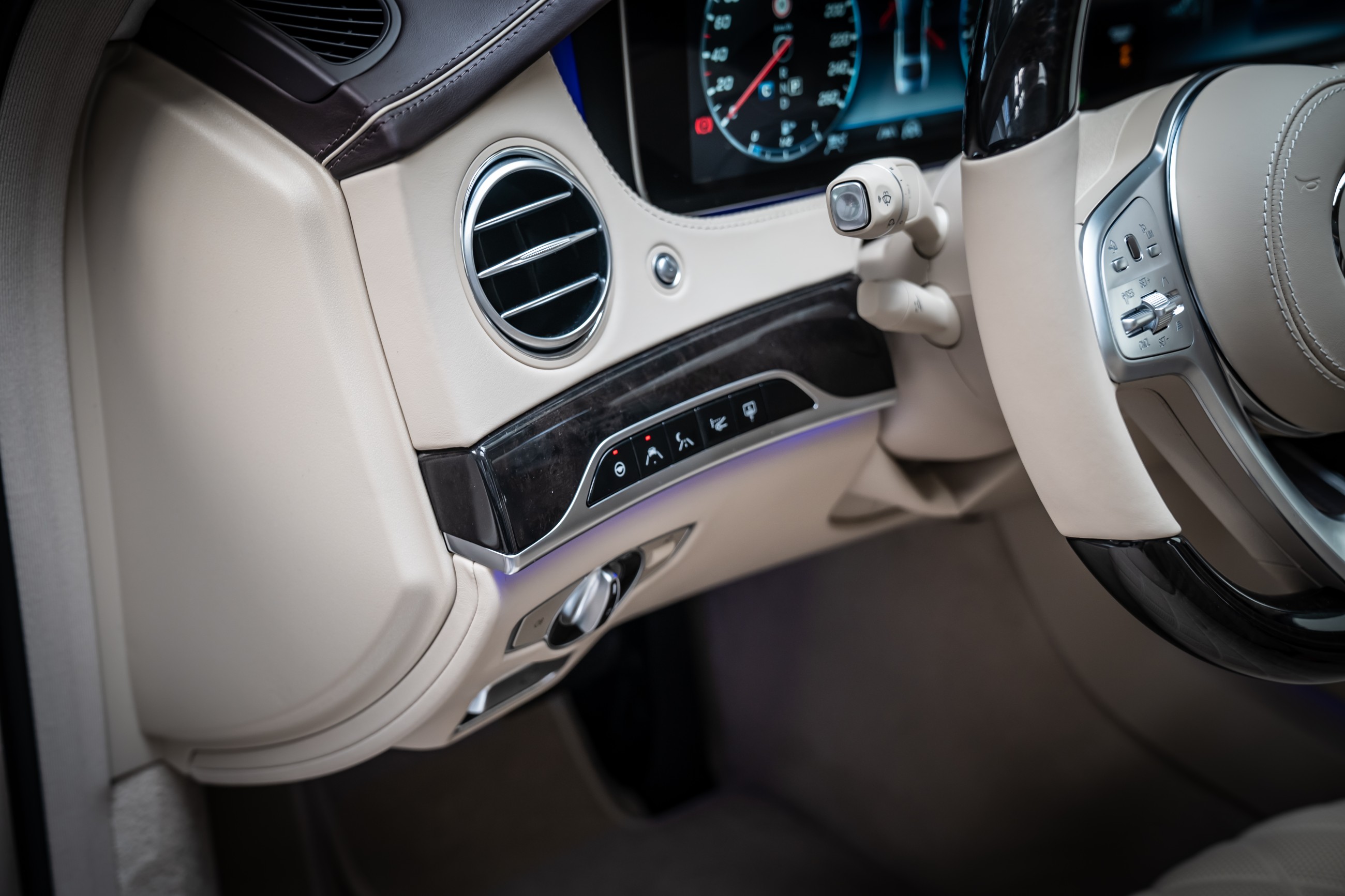 2020 Mercedes-Maybach S 560 4Matic, 16/19