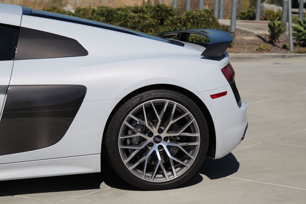 2017 Audi R8 Coupe, 17/20
