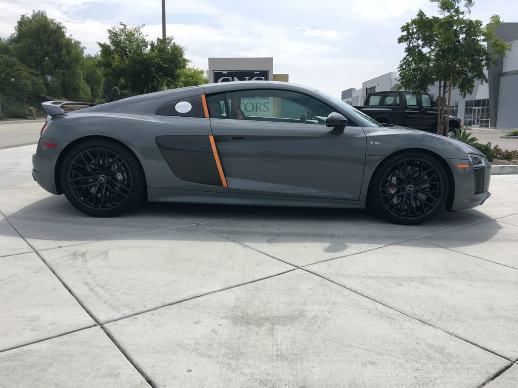 2017 Audi R8 Coupe, 7/16