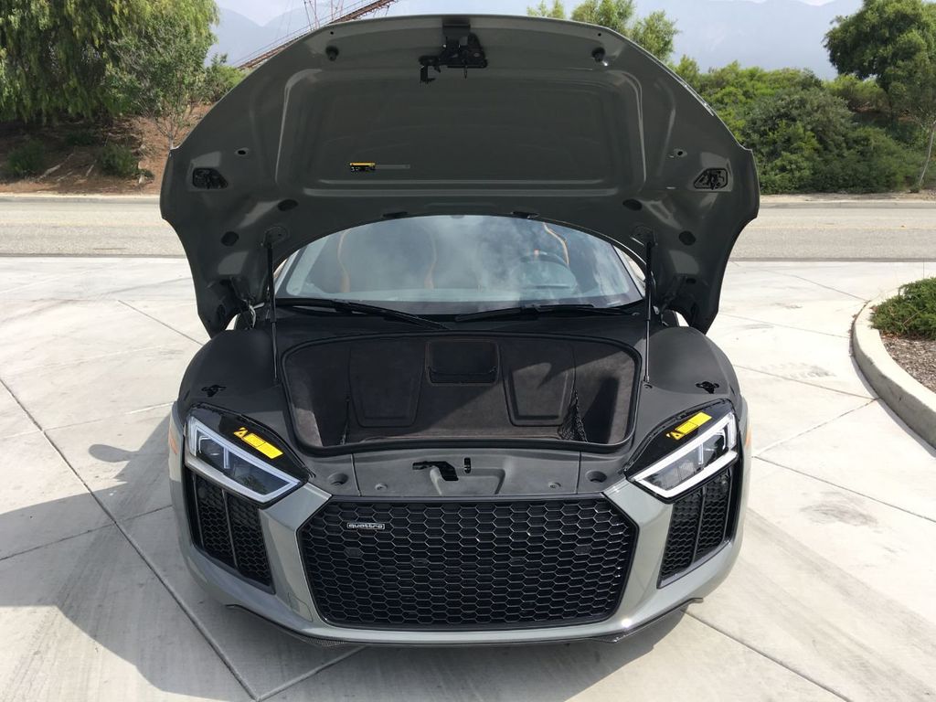2017 Audi R8 Coupe, 12/16