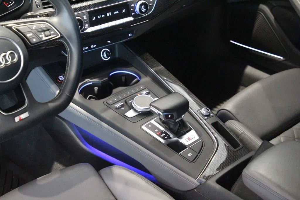 2018 Audi S5 Coupe interior, center console, Black Leather