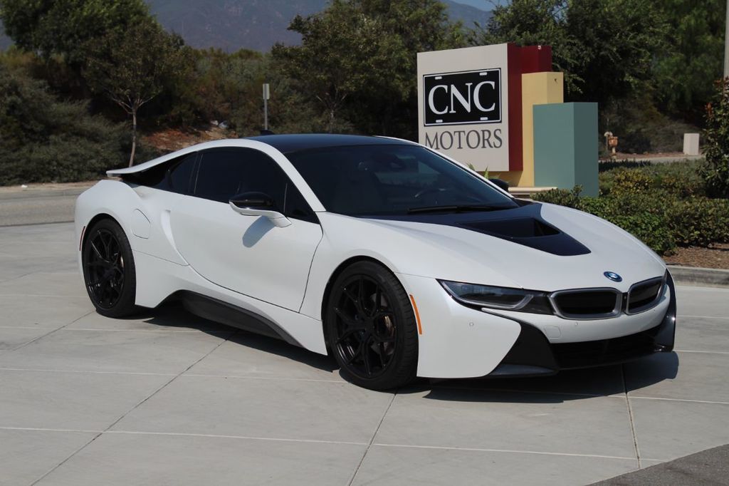 2015 BMW i8, 5/19