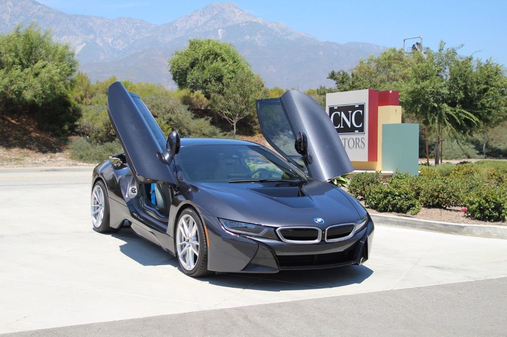 2015 BMW i8