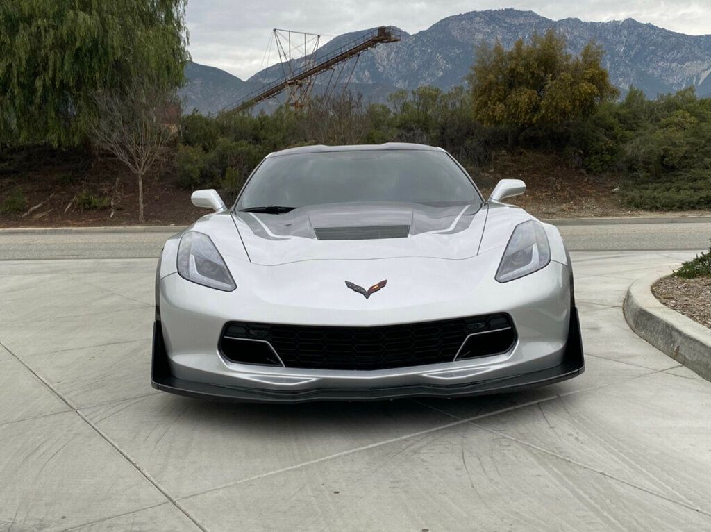 2019 Chevrolet Corvette, 2/9