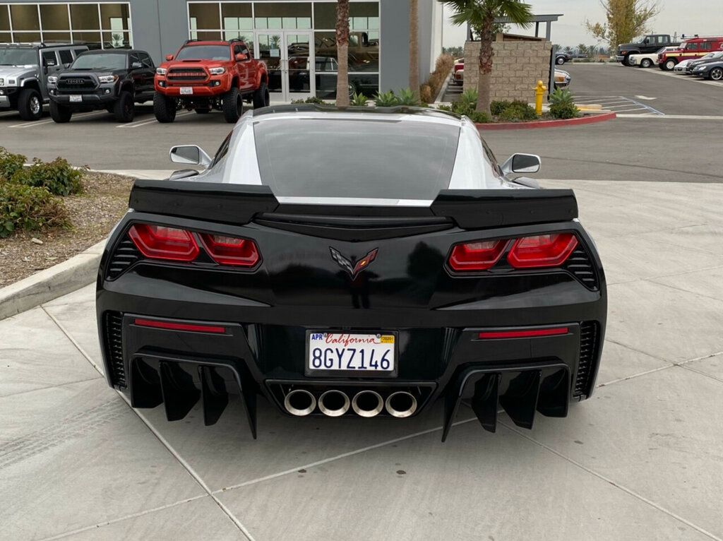 2019 Chevrolet Corvette, 4/9