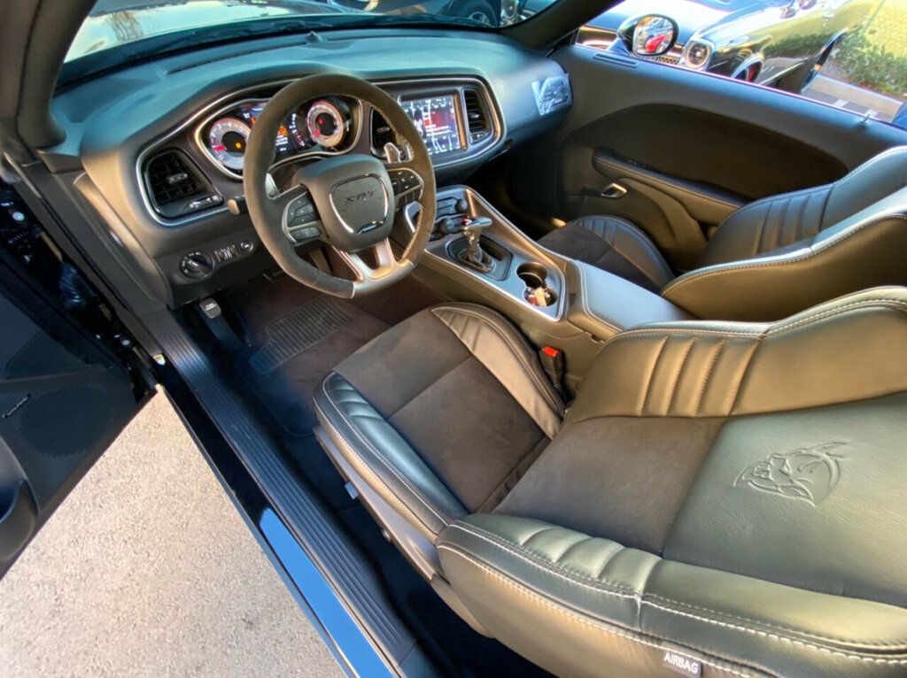 2018 Dodge Challenger, 13/20