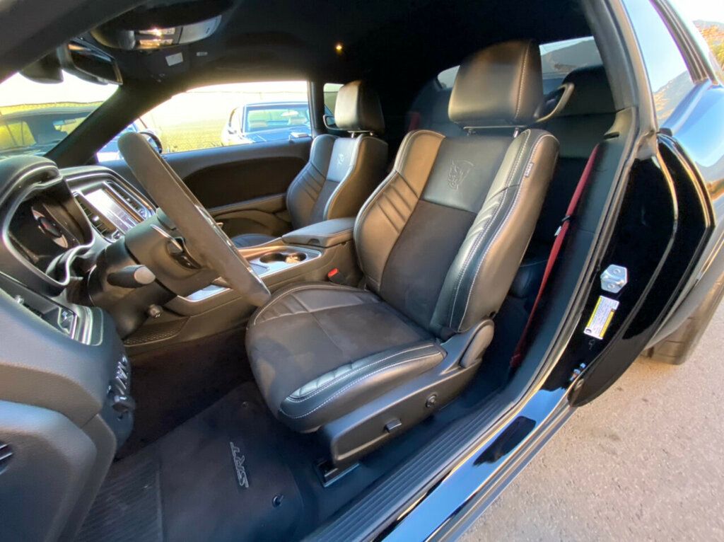 2018 Dodge Challenger, 14/20