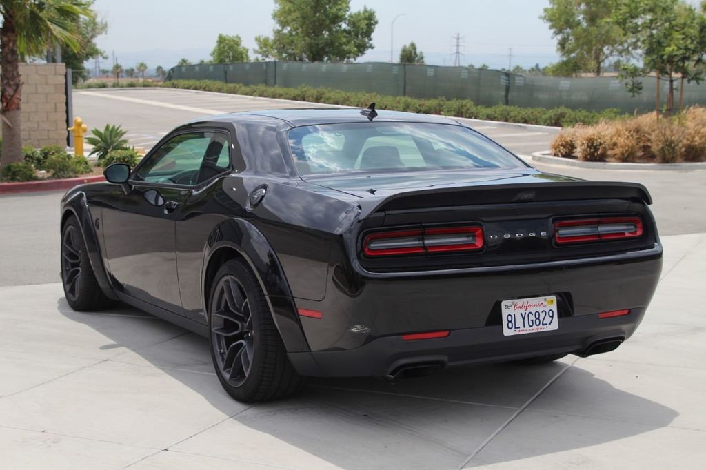 2019 Dodge Challenger, 17/20
