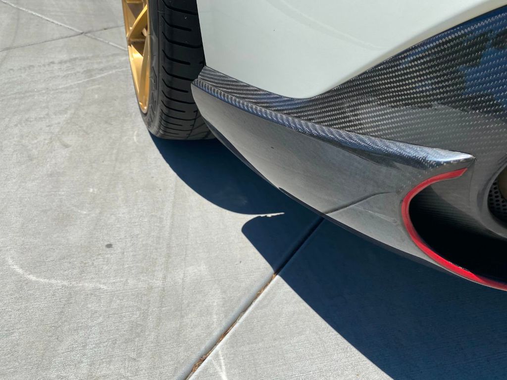 2015 Ferrari F12berlinetta, 9/17