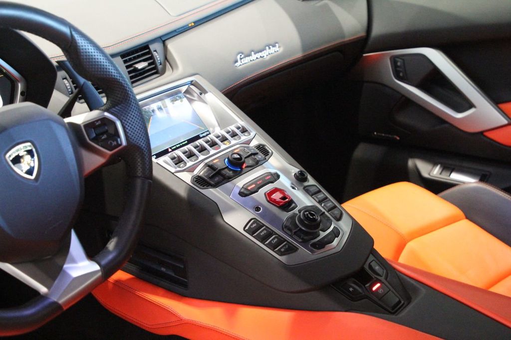 2013 Lamborghini Aventador, 11/20