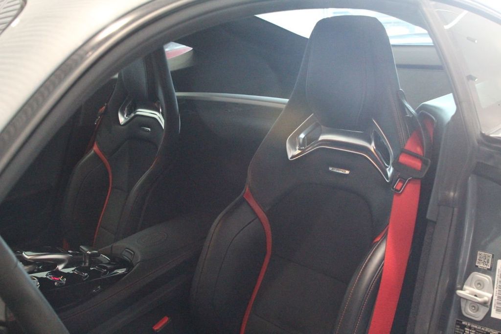 2016 Mercedes-Benz AMG GT, 3/20