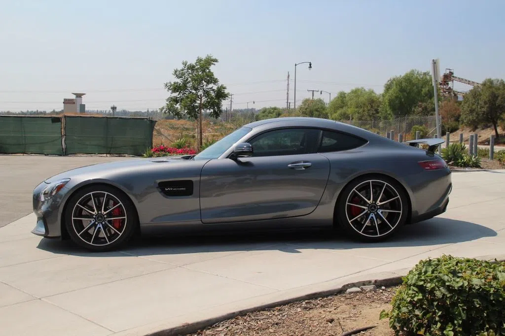 2016 Mercedes-Benz AMG GT, side profile
