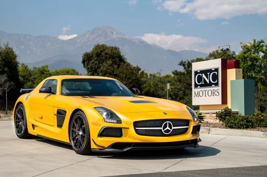 2014 Mercedes-Benz SLS AMG Black Series, exterior, AMG Solarbeam Yellow