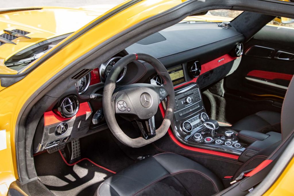 2014 Mercedes-Benz SLS AMG Black Series, 3/40