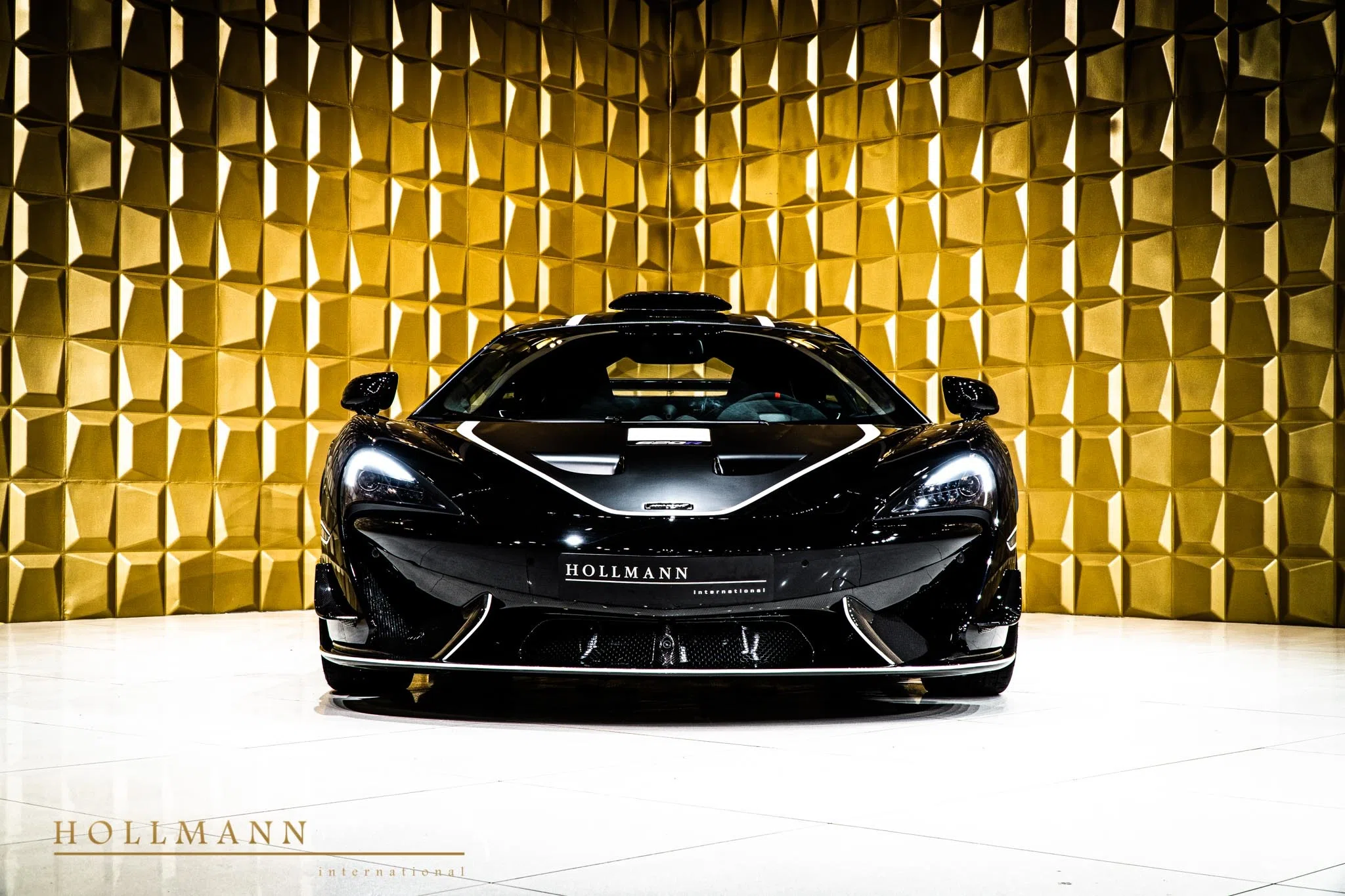 2020 McLaren 620R for sale, exterior, MSO Abyss Black