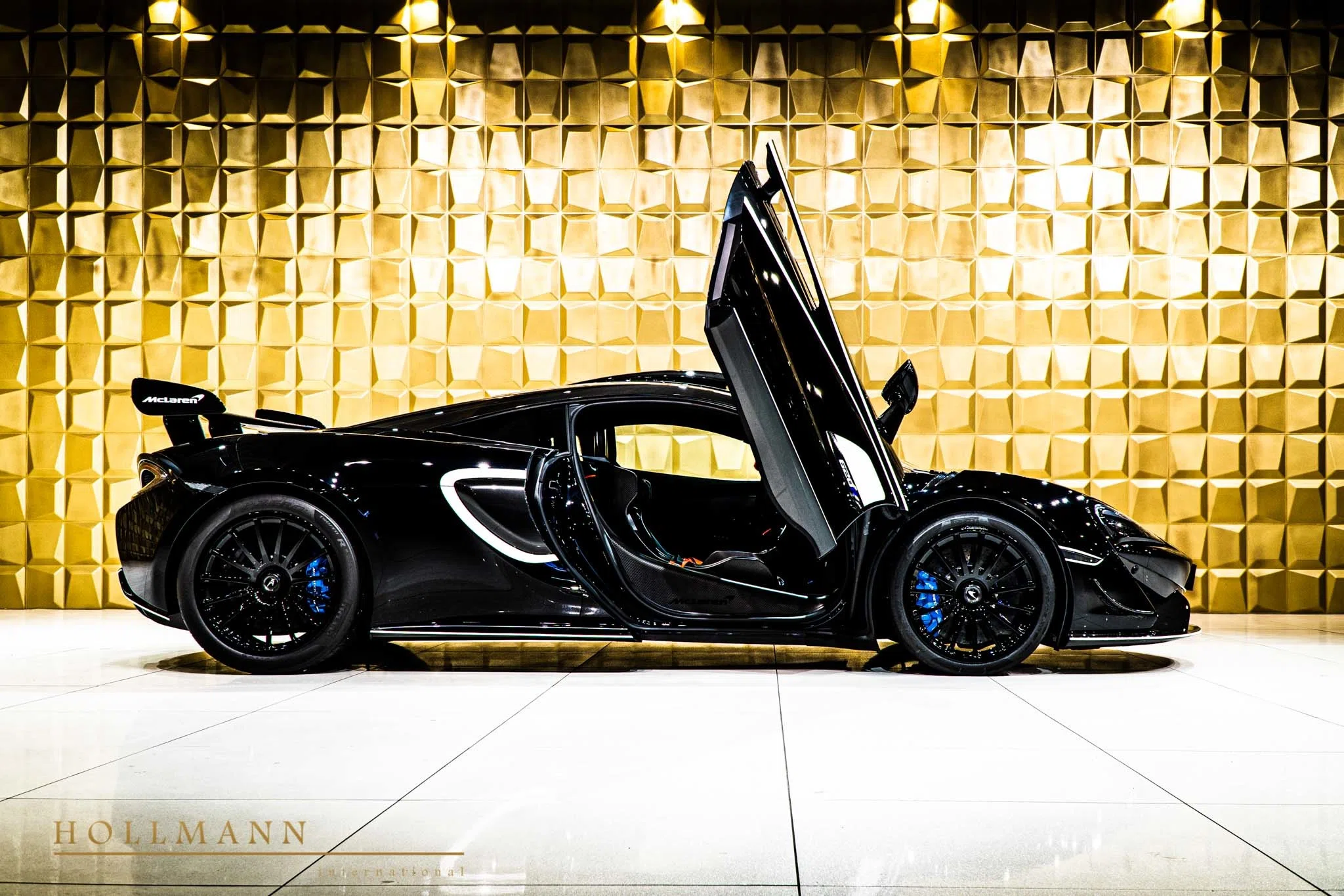 2020 McLaren 620R for sale, exterior, MSO Abyss Black