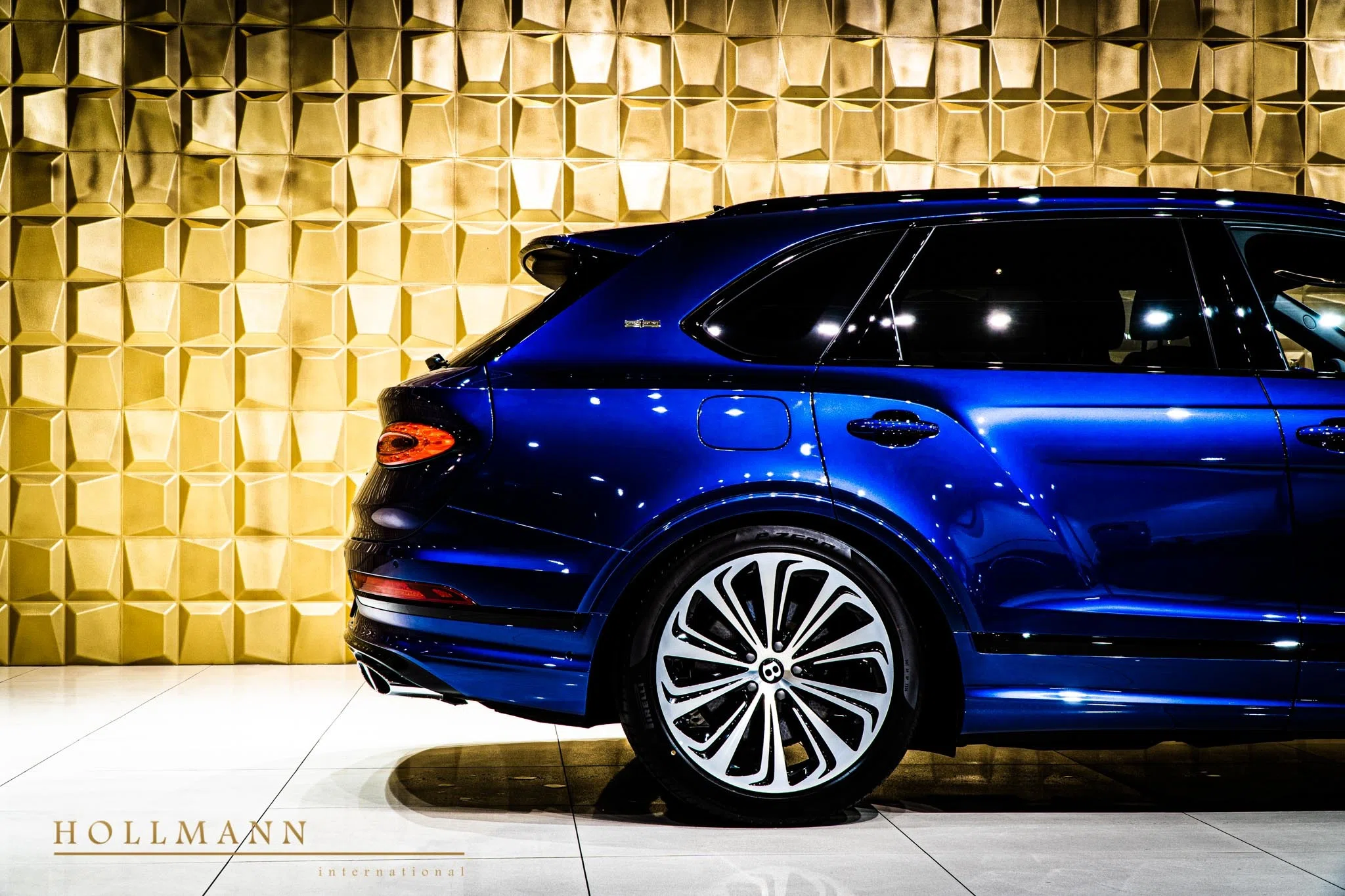 2020 Bentley Bentayga V8 for sale, exterior, BRODGAR
