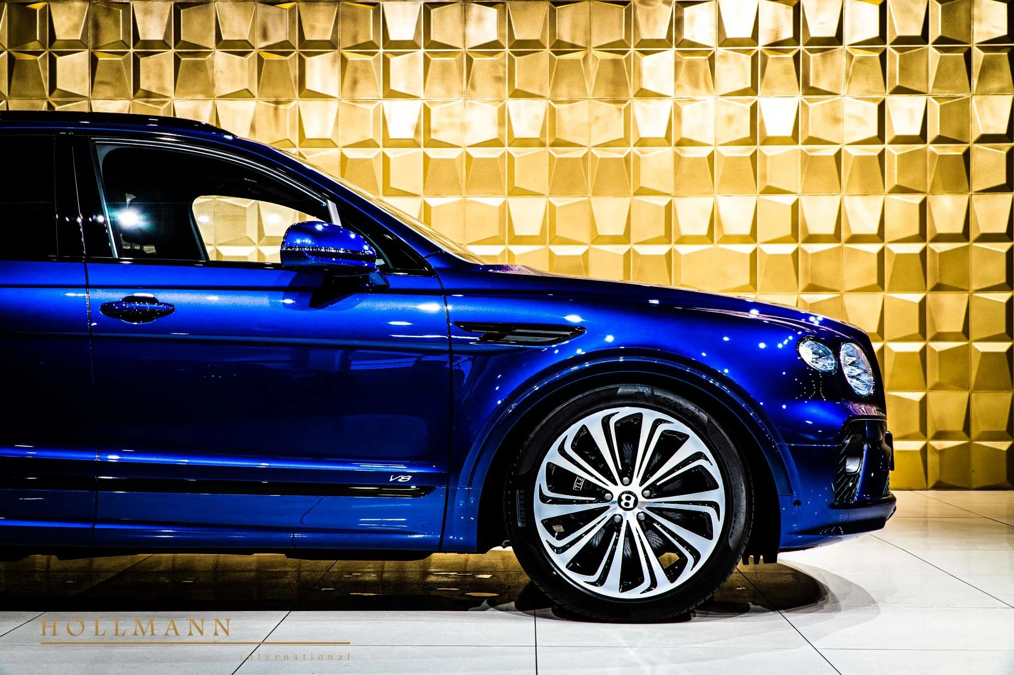 2020 Bentley Bentayga V8 for sale, exterior, BRODGAR