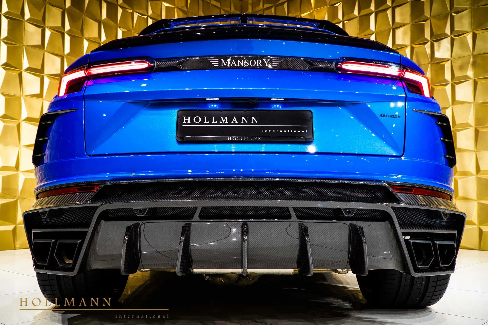 2020 Mansory Urus Venatus for sale, exterior, Blu Eleos Metallic