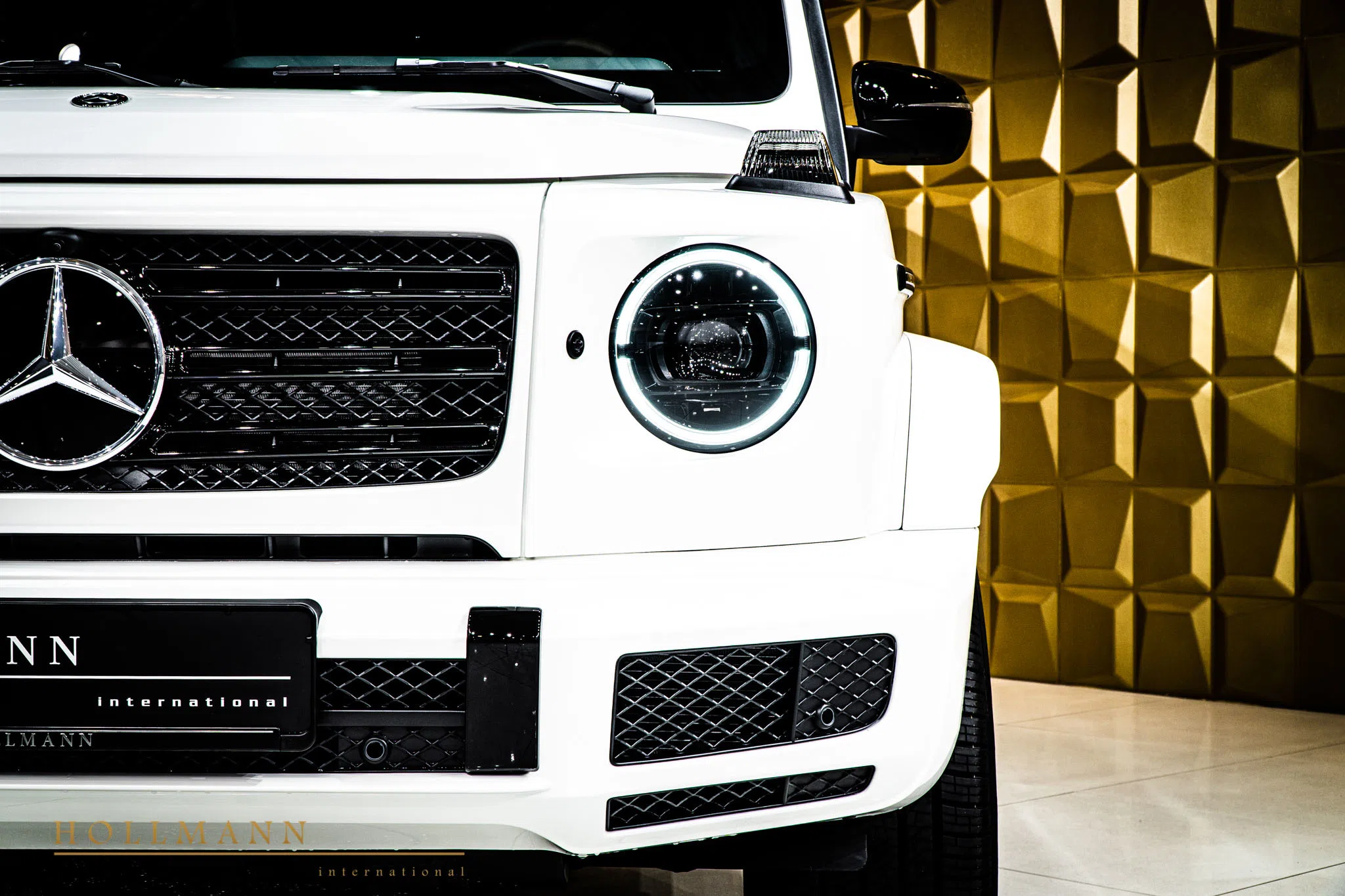 2020 Mercedes-Benz G 500 Stronger Than Time for sale, exterior, DESIGNO Diamantweiß Bright