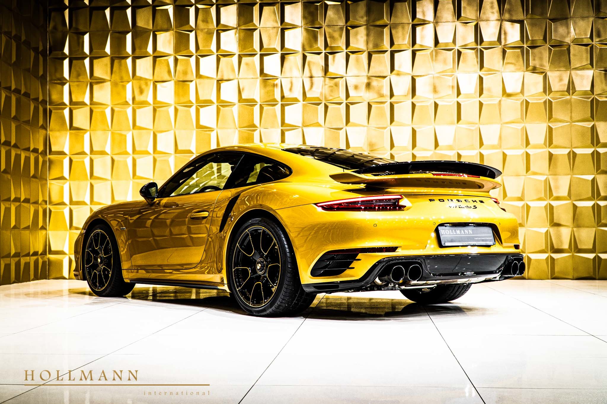 Porsche 911 Turbo S Exclusive Series, 4/20