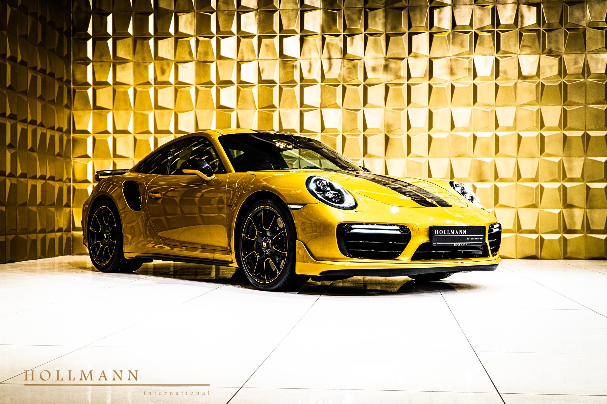 Porsche 911 Turbo S Exclusive Series, 10/20
