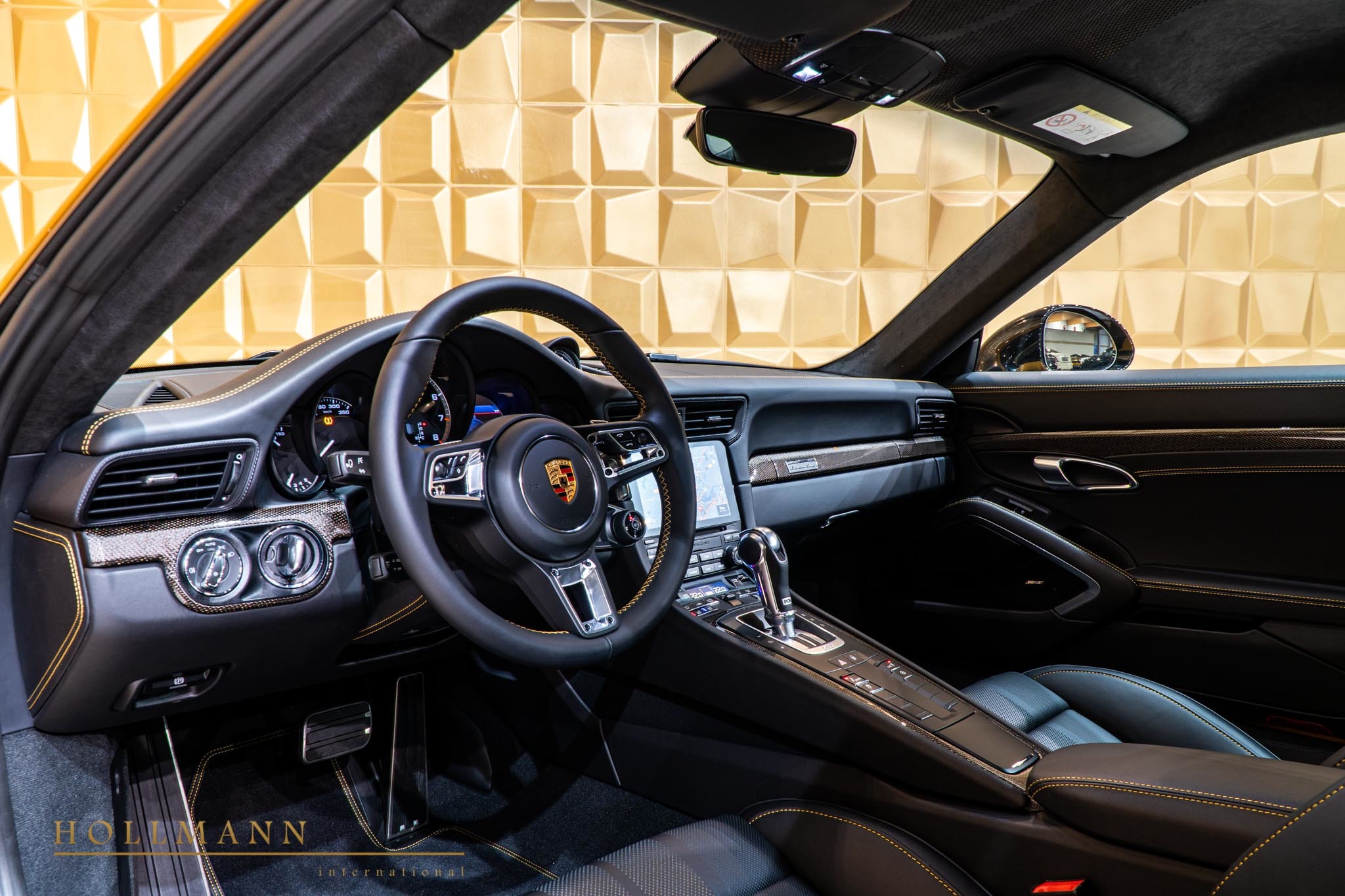 Porsche 911 Turbo S Exclusive Series, 13/20