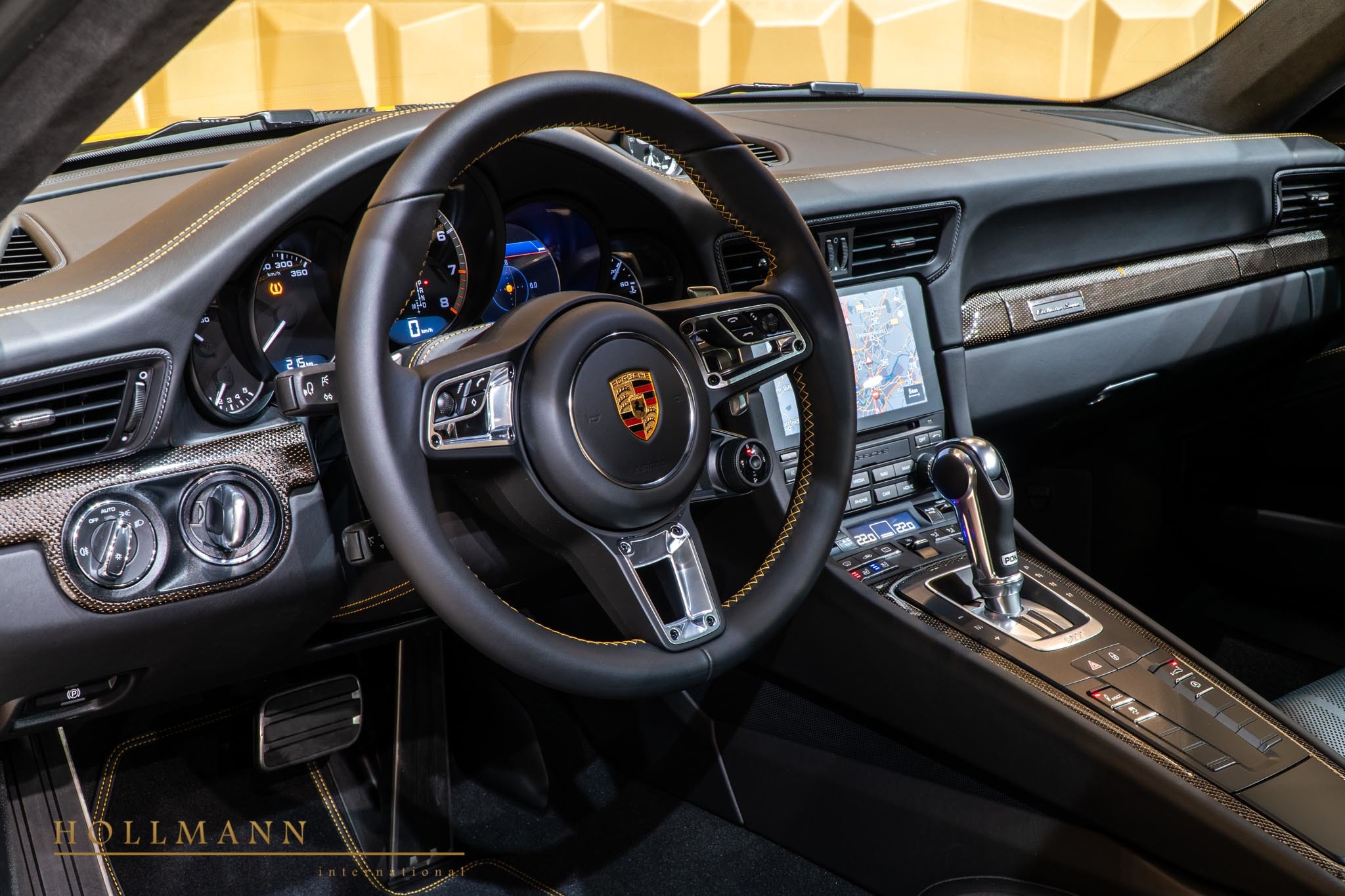 Porsche 911 Turbo S Exclusive Series, 14/20
