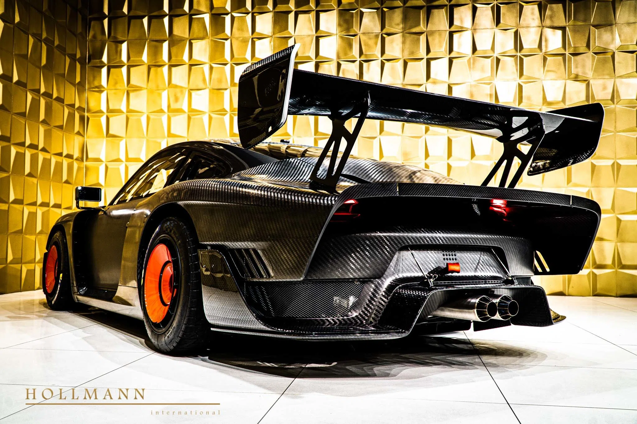 2019 Porsche 935 for sale, exterior, Carbon matt