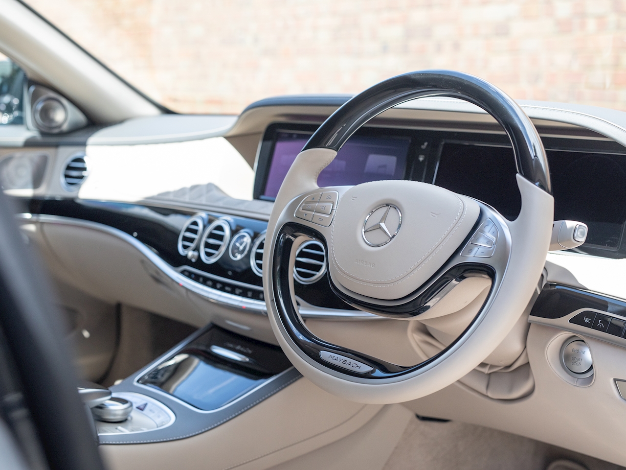 2018 Mercedes-Maybach S 600 Pullman