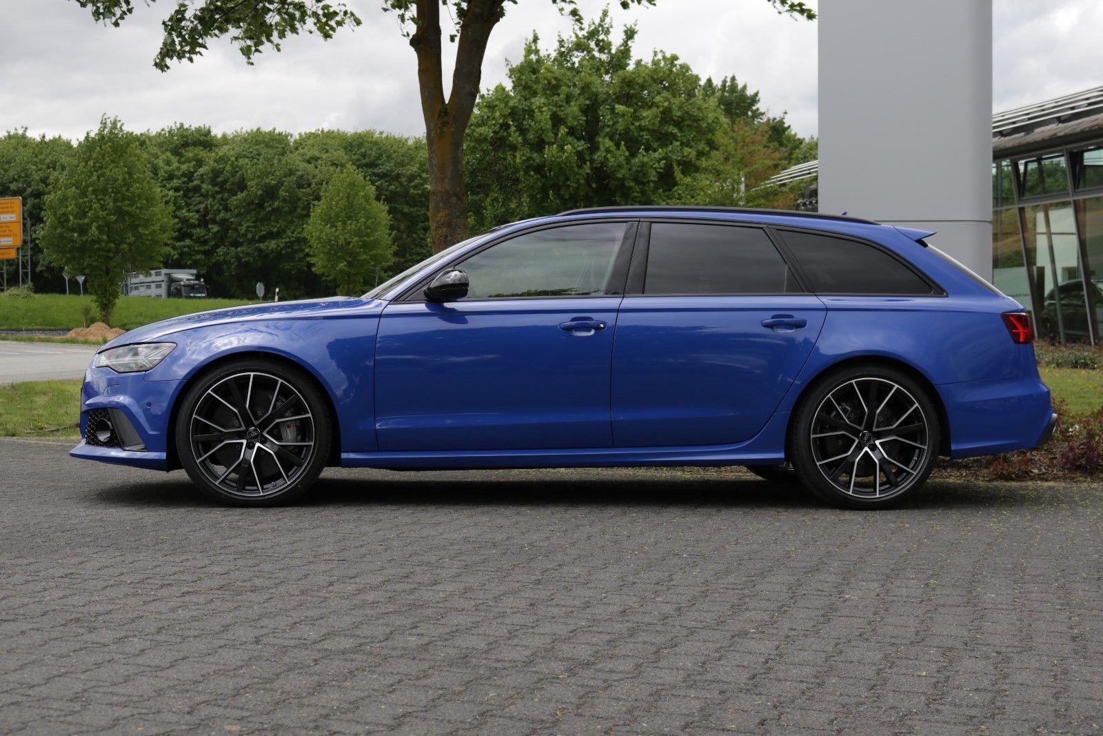 2018 Audi RS6 NOGARO-EDITION ABT 705PS AKRAPOVIC 1/150, 2/15