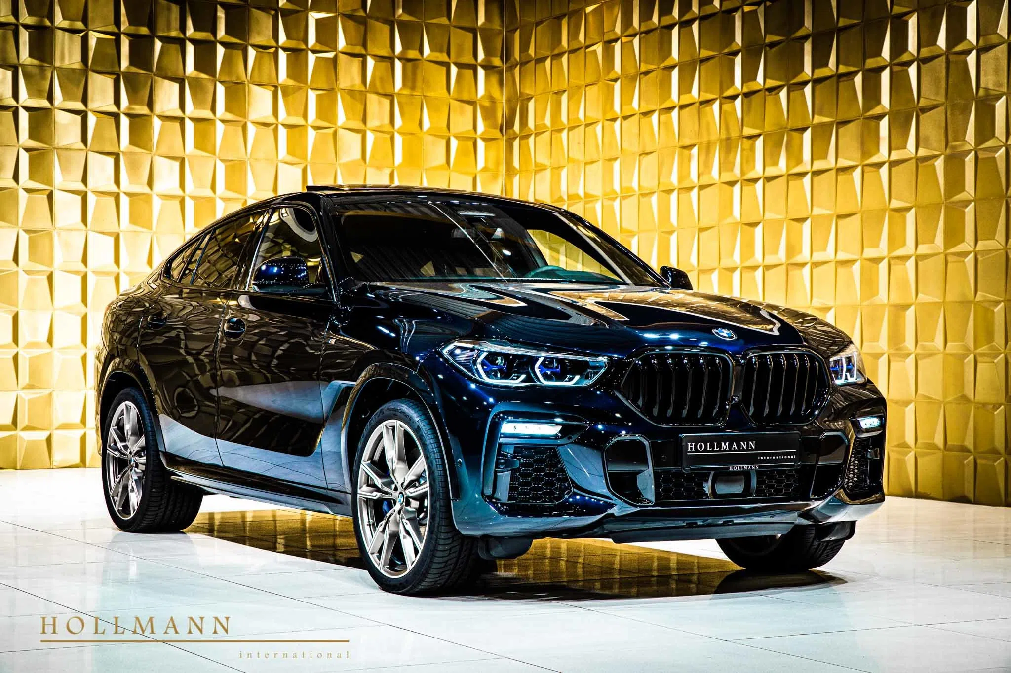 2020 BMW X6 M50i