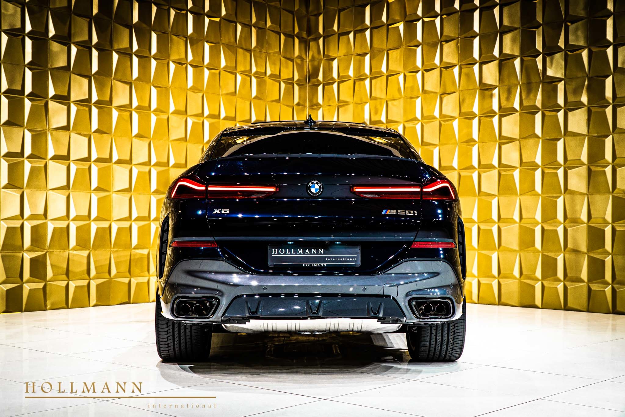 2020 BMW X6 M50i, 3/20