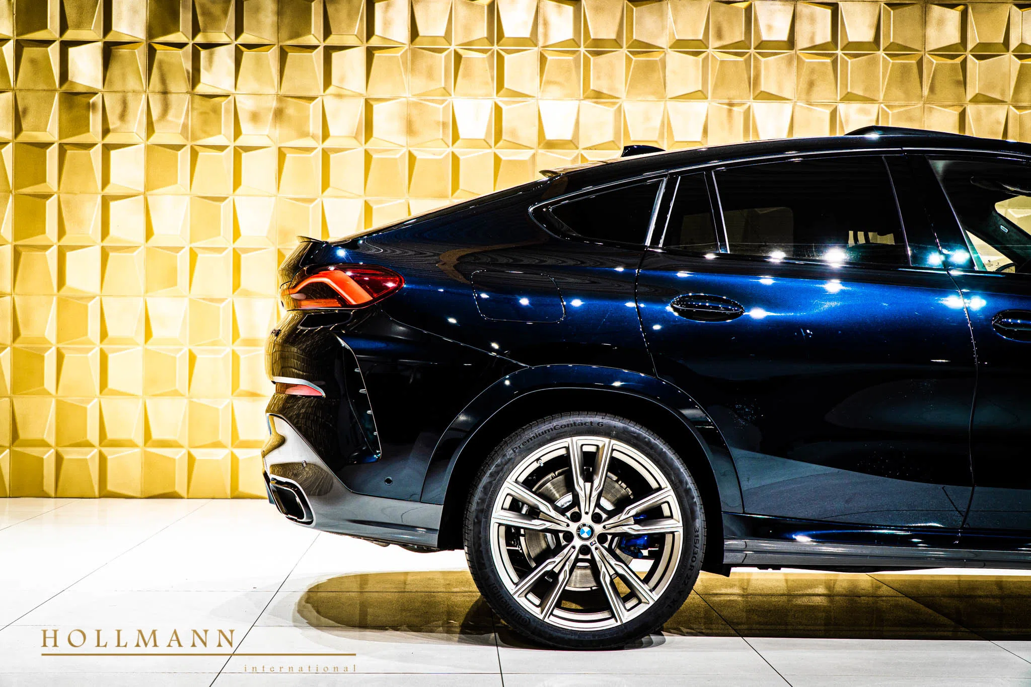 2020 BMW X6 M50i for sale, exterior, Carbon Black Metallic