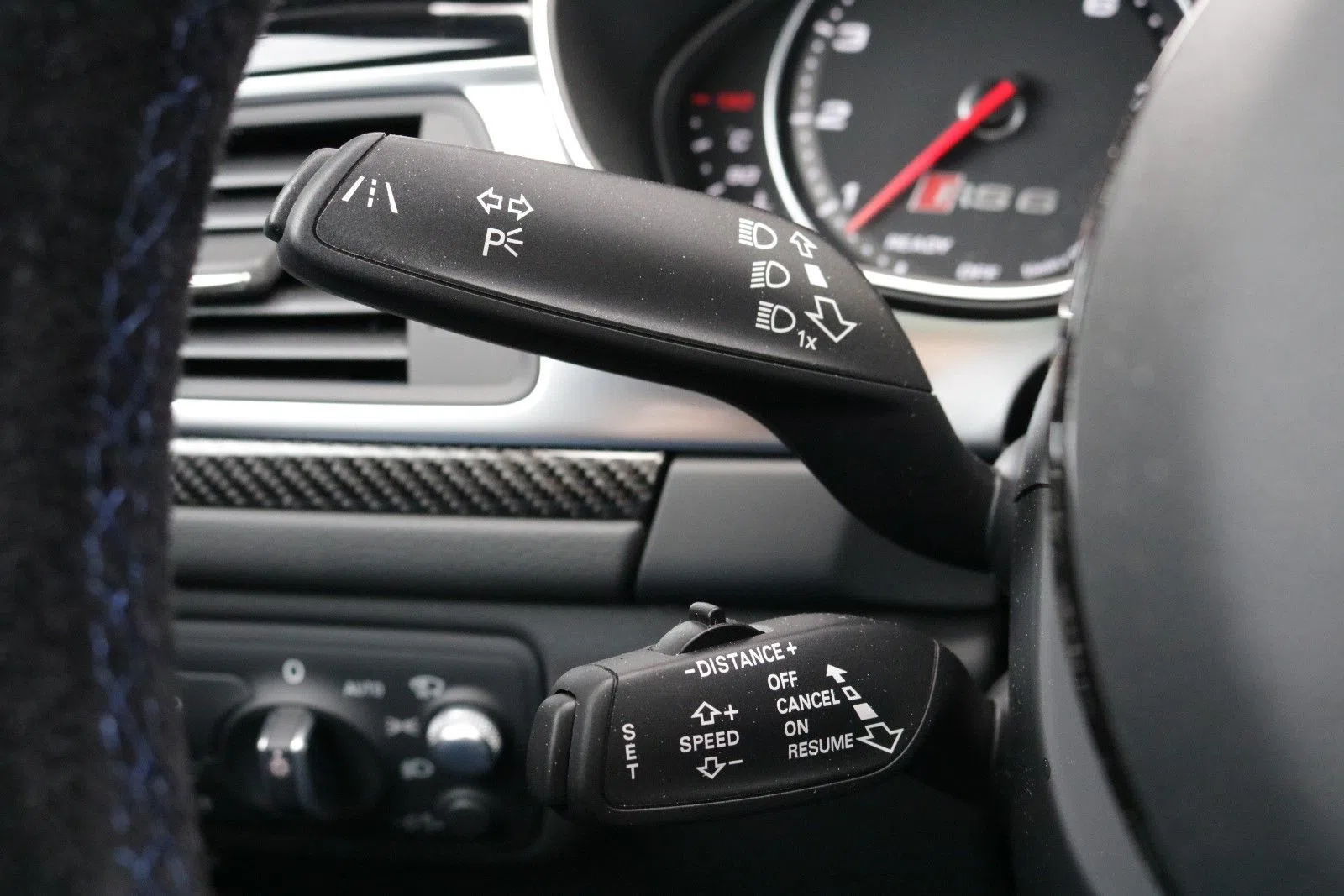2018 Audi RS6 Nogaro-Edition ABT 705PS Akrapovic 1/150 interior, Black