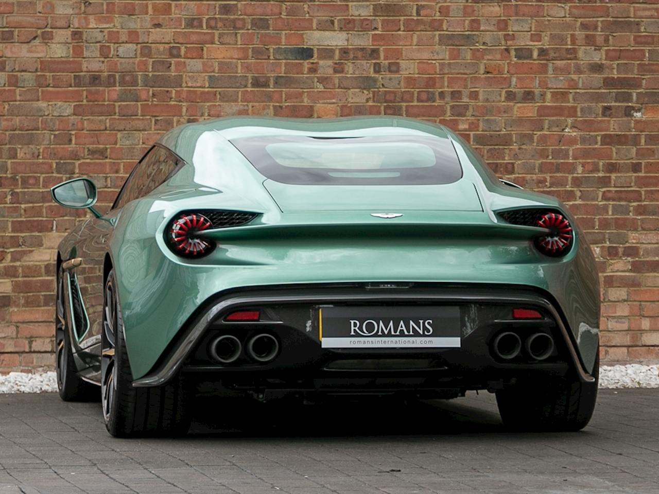 2017 Aston Martin Vanquish Zagato Coupe, 4/18
